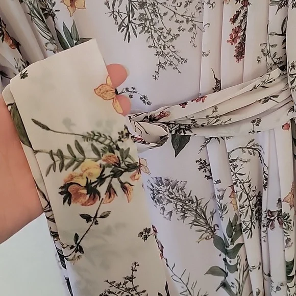 Floral Pink Maxi Dress - Picture 11 of 14